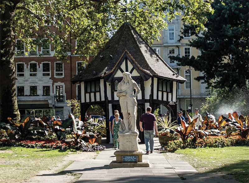 Charles II and shed in Soho Square